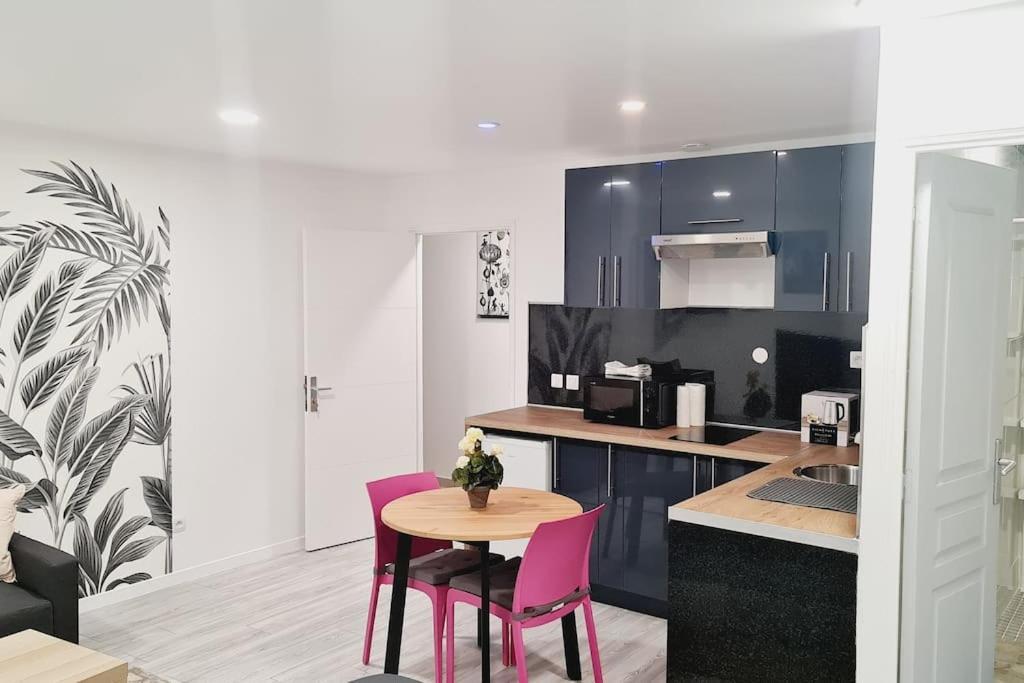 Appartement Tres Lumineux Et Calme. Севран Екстериор снимка